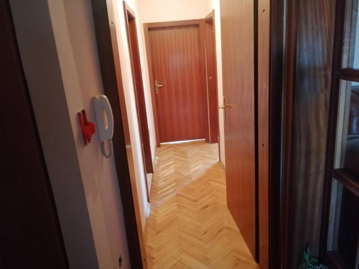 Centar Apartments Скоп'є Екстер'єр фото